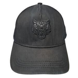 Tigers Snapback Trucker Hat Black One Size Adjustable Mesh Back Beautiful Giant